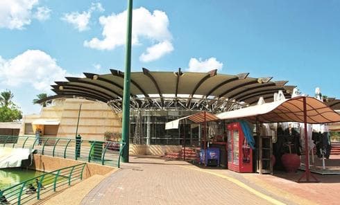 בית הקפה בפארק. "עצוב שזנחו את החילונים" | צילום: אסף פרידמן