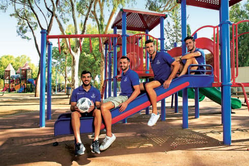 השחקנים יודעים היטב - השנה אין מקום לגלישה במורד. צילום: ריאן