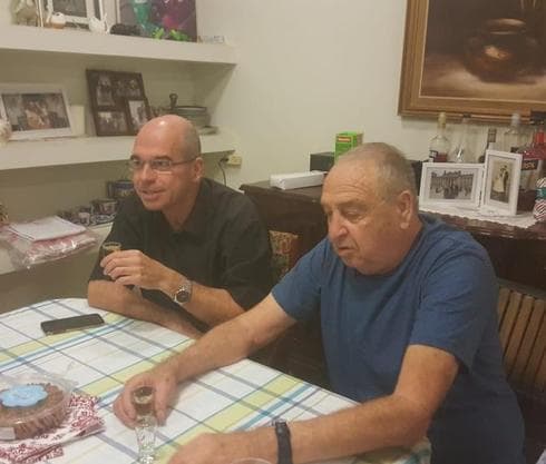 גיורא לב ואיציק ברוורמן. צילום: באדיבות מטה ברוורמן