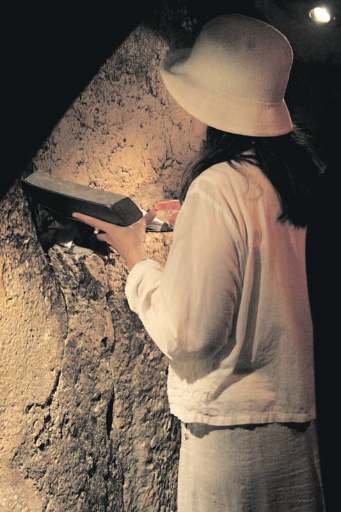התקשורת עם אלוהים, הדיאלוג עם המקום, שונה מאדם לאדם ● צילום: ליהיא לפיד