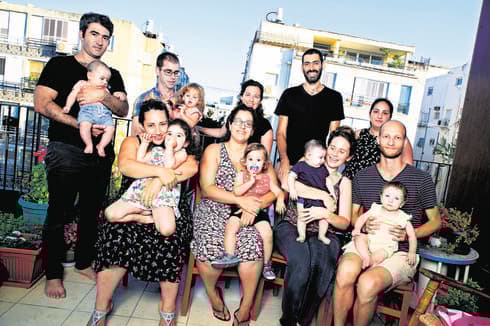 חברי הקיבוץ העירוני | צילום: ריאן