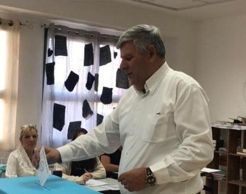 צביקה גנדלמן הצביע | צילום יח"צ