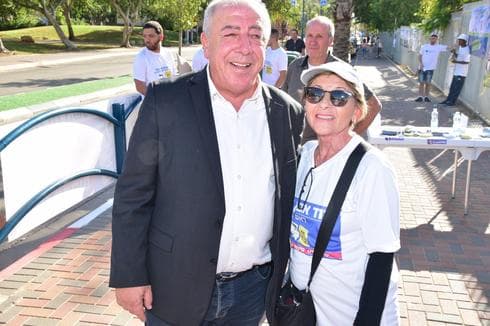 אבן צור ואחותו מרטין. צילום: נחום סגל 