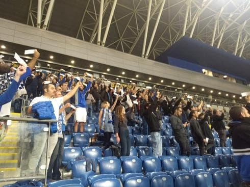 המחאה ביציע. צילום: באדיבות העמותה המחאה ביציע. צילום: באדיבות העמותה