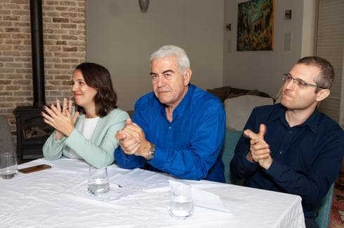 סדבון בין הרסגור ללביא. הימר בכל הכוח על הקול החילוני | צילום: דניאלה קונטיני