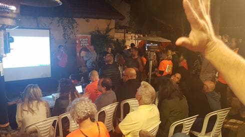 במטה של כוכבי, מתחילים להרגיש את החגיגה | צילום: נועה בן צבי