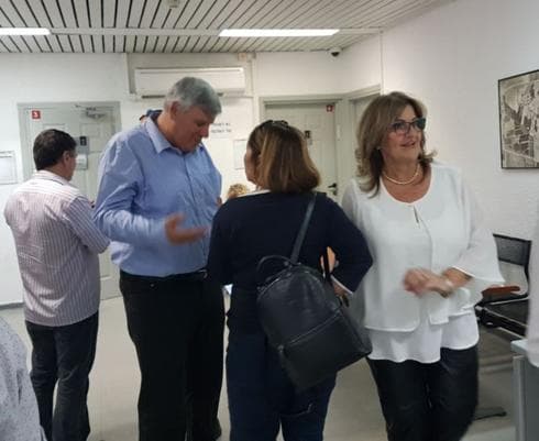 חדוה יחזקאלי וצביקה גנדלמן בבית המשפט (צילום: ארז רז)