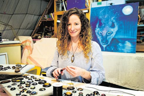 רם־תמרי. קריסטל, מתכת ורצון חופשי | צילום: קובי קואנקס