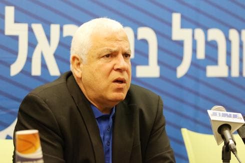 פיני גרשון. אימן בו שנתיים (צילום: ראובן שוורץ)