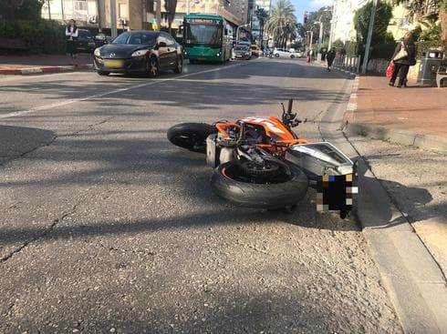 האופנוע בזירת התאונה | צילום: איחוד הצלה