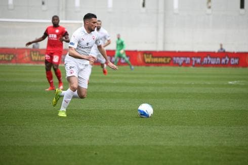 ניב זריהן. הקבוצה שלו פתחה לא טוב את המשחק. צילום: יאיר שגיא