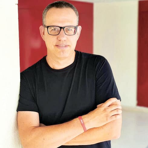 דורון. לקחת את הילד לעבודה פעם בחודש". | צילום: עידו איז'ק