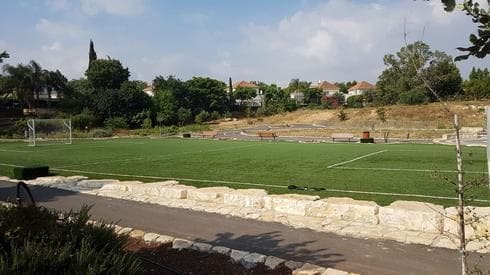 מגרש הקט רגל בשמשית (צילום: יוסי וקנין)