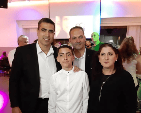 יוני שטבון באירוע של משפחת דלויה | צילום: פרטי