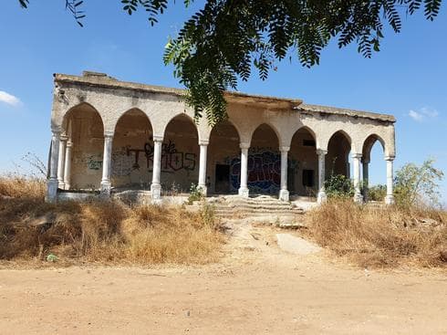 תל שלף בית מוסא שאהין | צילום: אביגיל קדם תל שלף בית מוסא שאהין | צילום: אביגיל קדם