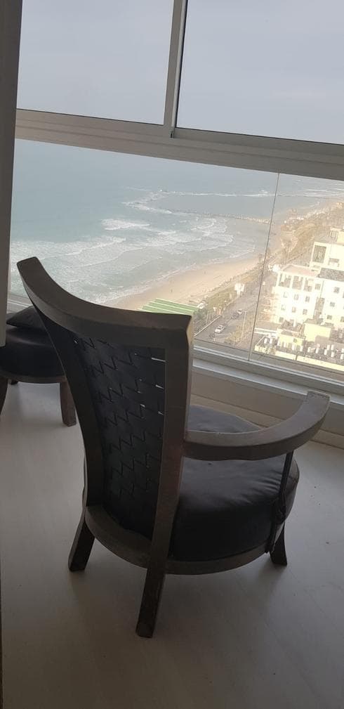 דירה מול הים. צילום: משרד ד"ר נדל"ן רחוב בן גוריון 43 