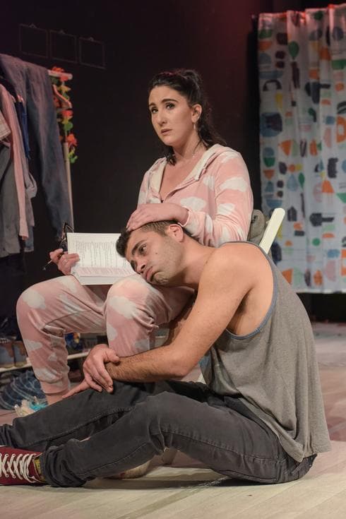 בהצגה "אחד פלוס אחת" | צילום: שמחה ברבירו