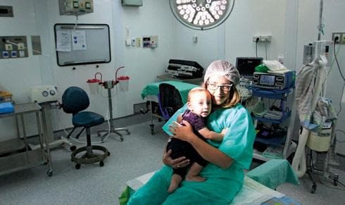 סיגל ובנה דוד מאיר. "קרה לנו נס" | צילומים: אסף פרידמן