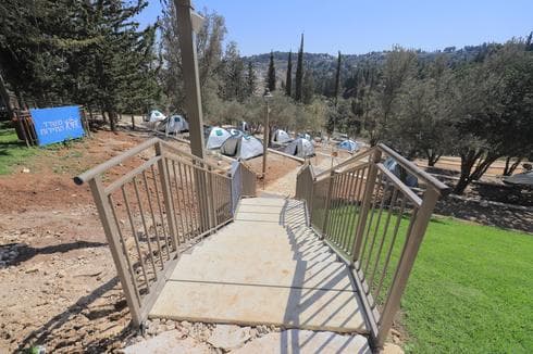 מתחם הקמפינג ביער השלום. צילום: קובי הראתי, עיר דוד מתחם הקמפינג ביער השלום. צילום: קובי הראתי, עיר דוד