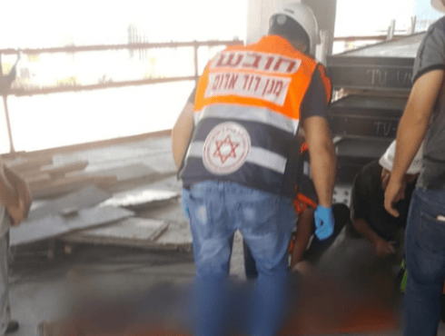 זירת התאונה. צילום:  דוברות הצלה פתח תקוה