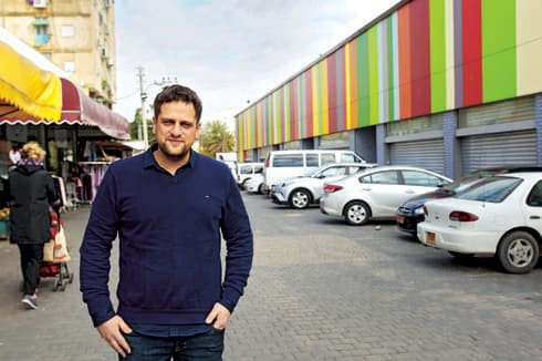 מרקוביץ' בשוק החדש | צילום: אבי מועלם