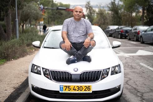 יוסי משה, סיפורים מהמונית. צילום: יואב דודקביץ'