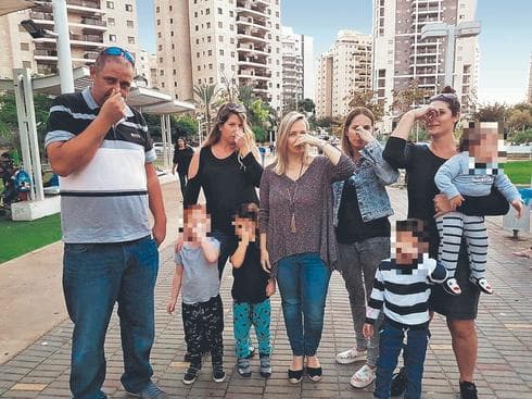 תושבים מאם המושבות שפעילים בנושא זיהום האוויר. צילום ארכיון: אייל עצמון