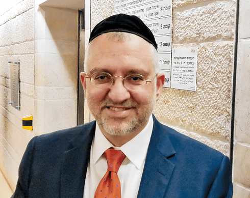 צביקה אסולין