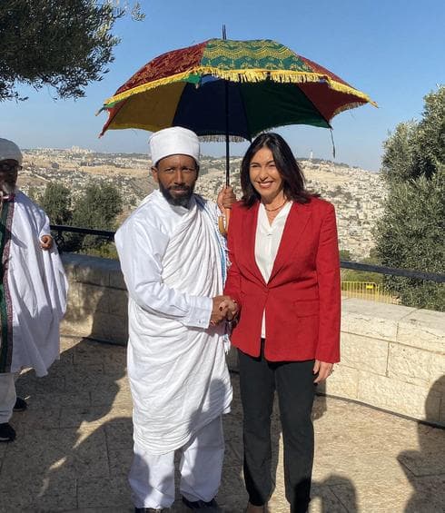 מירי רגב וקייס. צילום: בן חדד 
