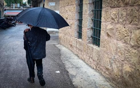 גשם בירושלים (צילום: רועי אלמן)