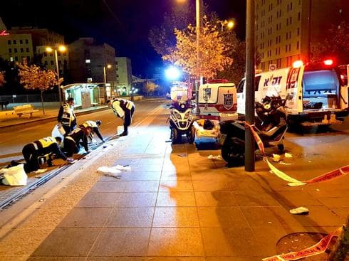 זירת האירוע סמוך לתחנה המרכזית. צילום: זק"א זירת האירוע סמוך לתחנה המרכזית. צילום: זק"א
