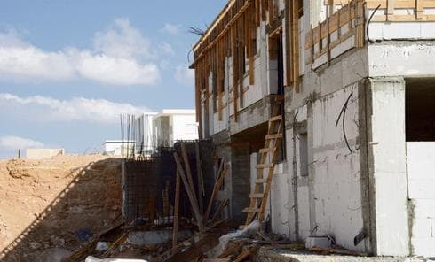 אתר בנייה בבאר־שבע. המגרש פרוץ לכל עבר | צילום: הרצל יוסף
