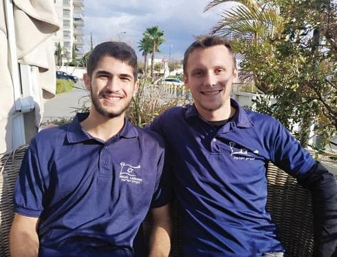 ג'נינגס ובר דוד. "לשחק בספורטק זאת בעייתי" | צילום: אלבום פרטי