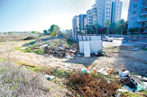 ". השטח שבו היה אמור לקום הפארק. צילום: אבי מועלם
