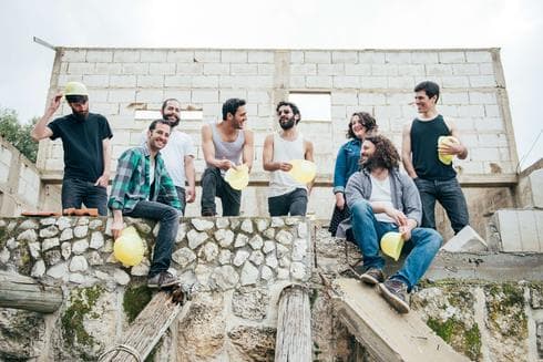 'פנחס ובניו'. מגיעים לבאר שבע. צילום: קטיה בורינדין