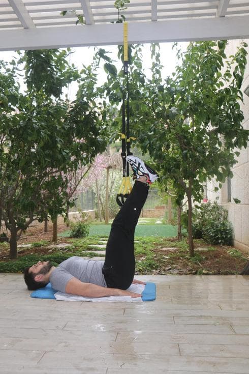 הרמת רגליים בשכיבה