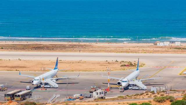 Aeropuerto Sde Dot en Tel Aviv