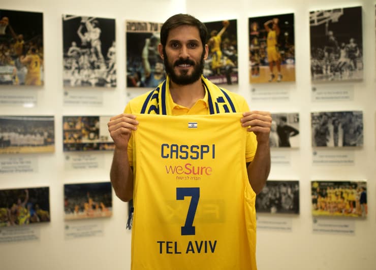 Omri Casspi