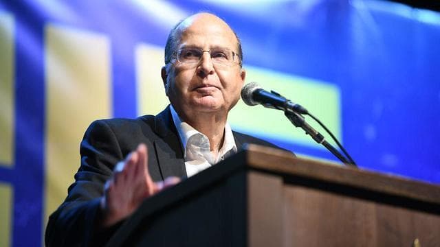 Moshe Yaalon, surgió del Likud y hoy es una opción para liderar un partido que busque debilitar a Netanyahu. 