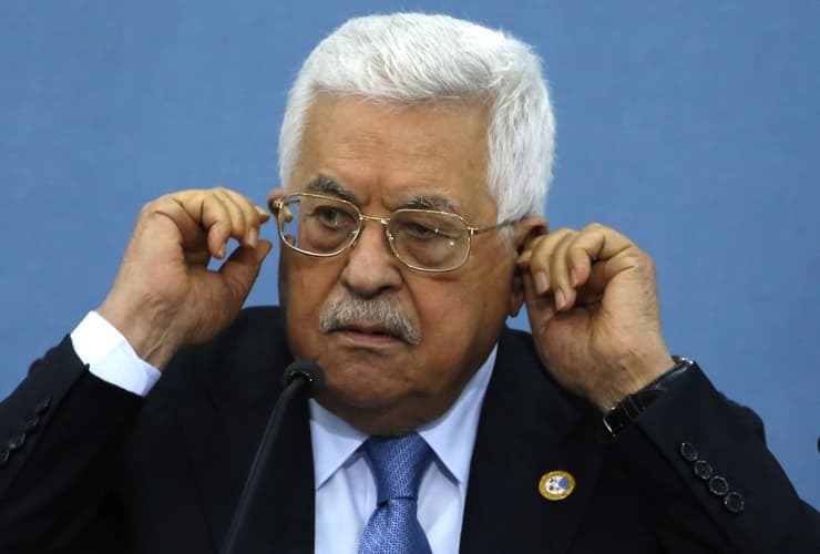 Mahmoud Abbas afirmó que aceptaría todo el dinero o nada. 