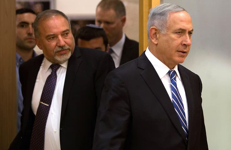Liberman renunció a su cargo de ministro de Defensa en 2018 