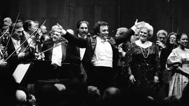 Zubin Metha dirige la Filarmónica de Nueva York en la interpretación número 10.000 de la obra de Gustav Mahler