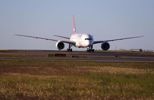 El avión aterriza en Sídney