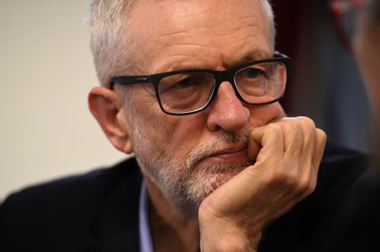 Jeremy Corbyn afirmó que busca "recomponer la confianza con la comunidad judía"