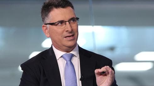 Gideon Sa'ar en el estudio de Ynet el jueves 