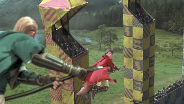 El juego del “quidditch” en Harry Potter. 
