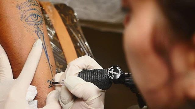 El tatuaje de Guy Mugrabi 