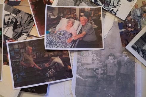 Pareja Auschwitz