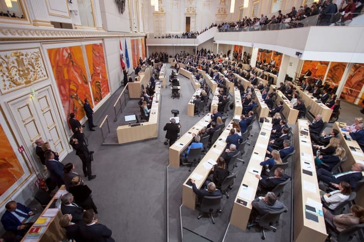 Se espera que el Parlamento apruebe la resolución con amplia mayoría. 