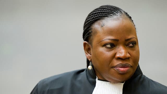 Fatou Bom Bensouda fue funcionaria de la sangrienta dictadura de Jammeh en Gambia (Reuters) Fatou Bom Bensouda fue funcionaria de la sangrienta dictadura de Jammeh en Gambia